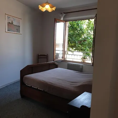 4-6 Personnes Sainte-croix-du-verdon Apartment *