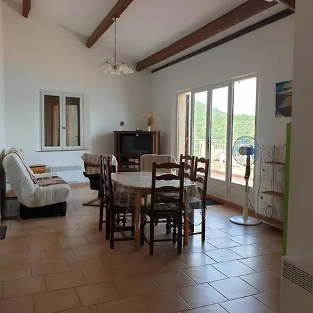 4-6 Personnes Sainte-croix-du-verdon Apartment